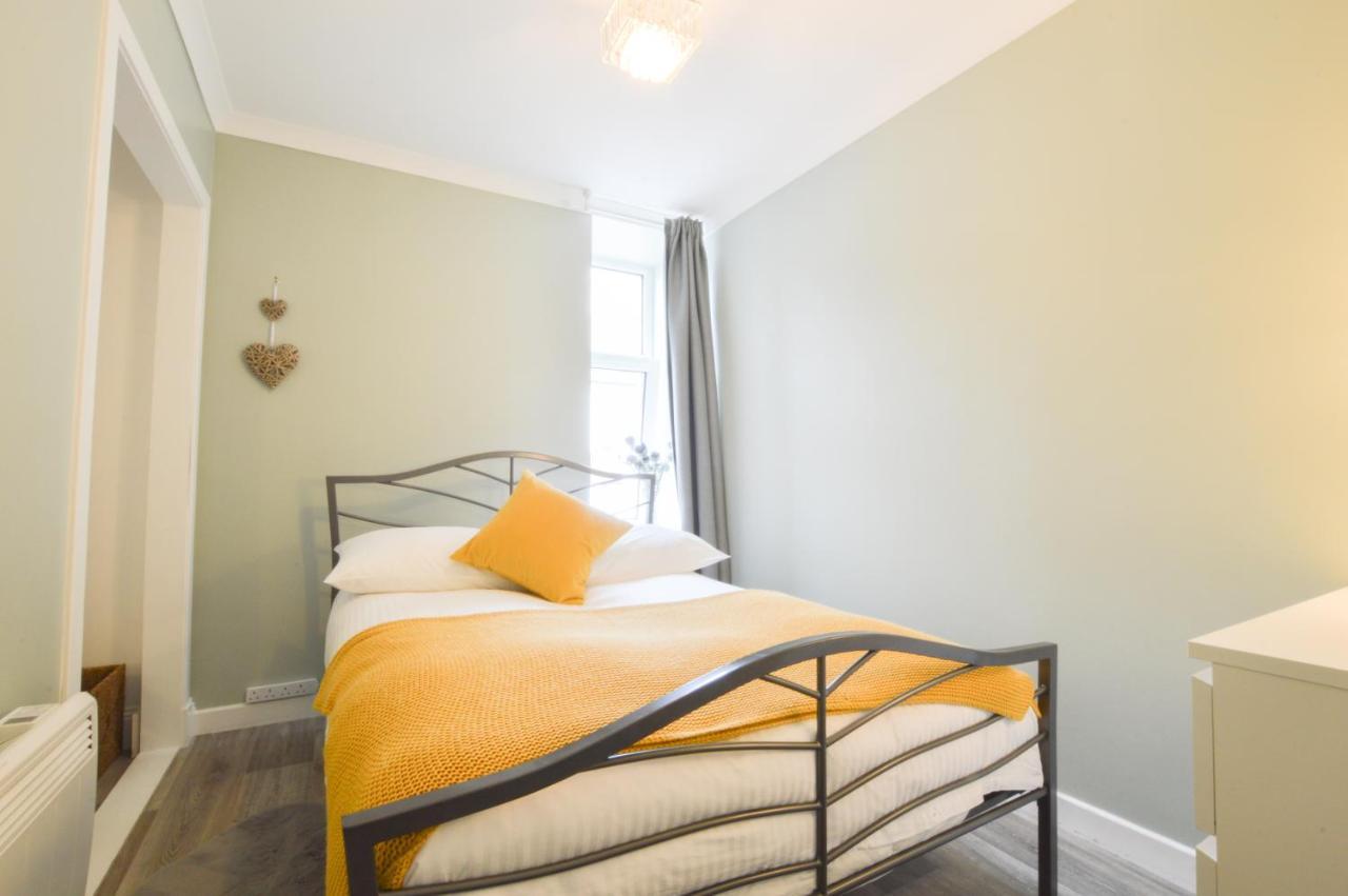 Mccaig'S Way Apartment Oban Bagian luar foto
